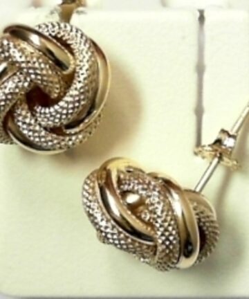 LARGE LOVE KNOT STUD