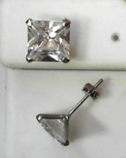 SQUARE W/G C/Z EARRINGS