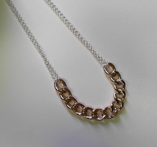 SILVER FANCY NECKLACE F35389-3 RED CHAIN LINK ON