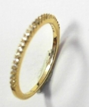 YELLOW CLAW SETTING CZ STACK RING