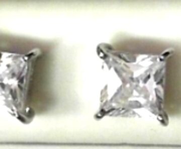 SQUARE 6X6MM CZ STUD