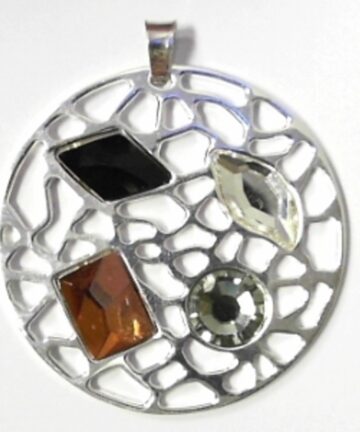 SILVER ASS.COLOUR STONES ON ROUND PENDANT