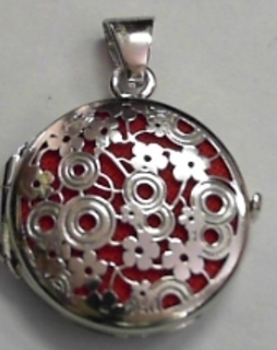 RED ENAMEL ON ROUND LOCKET