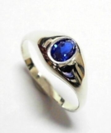 SR-1925B MEDIUM BLUE OVAL CZ RING