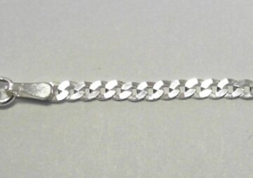 S245F19 SILVER BEV CURB BRACELET GAUGE 060 2MM
