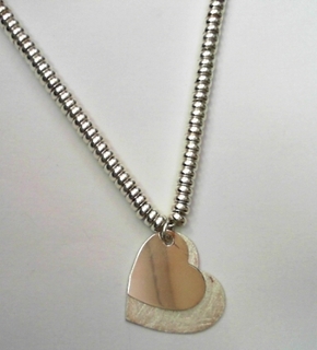 S600-45 SILVER HEART ON SNAKE WITH O RINGS