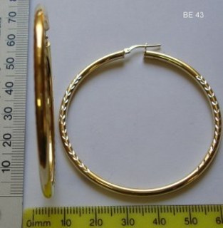 BE---43 925 + 5% LARGE HOOP EARRING