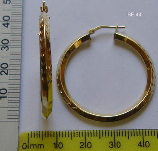 BE---44 925 + 5% LARGE HOOP EARRING