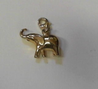 BP---39 925 + 5% GOLD ELEPHANT CHARM