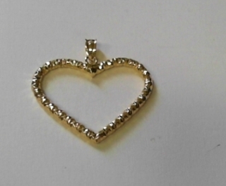 BP---46 925+5% GOLD HEART PENDANT