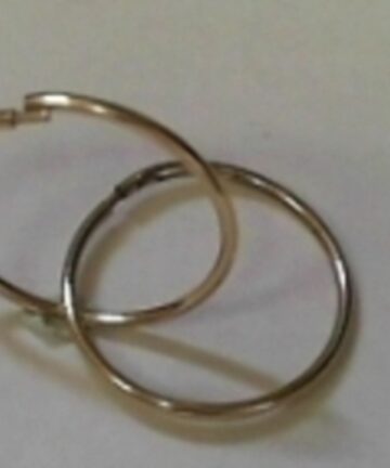 TR11MMH 9CT GOLD 11MM HOLLOW SLEEPERS